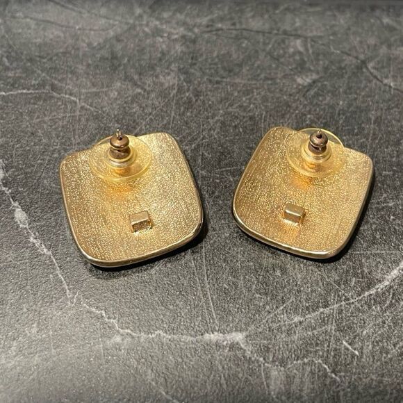 Vintage Earrings Large Pink and Gold Tone - Picture 2 of 2